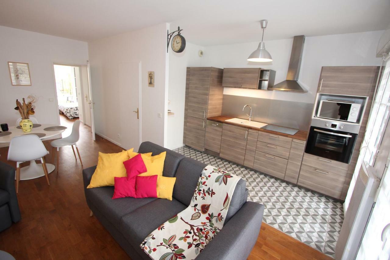 Apartment App 3 Pieces Hyper Proche Disney, Refait A Neuf